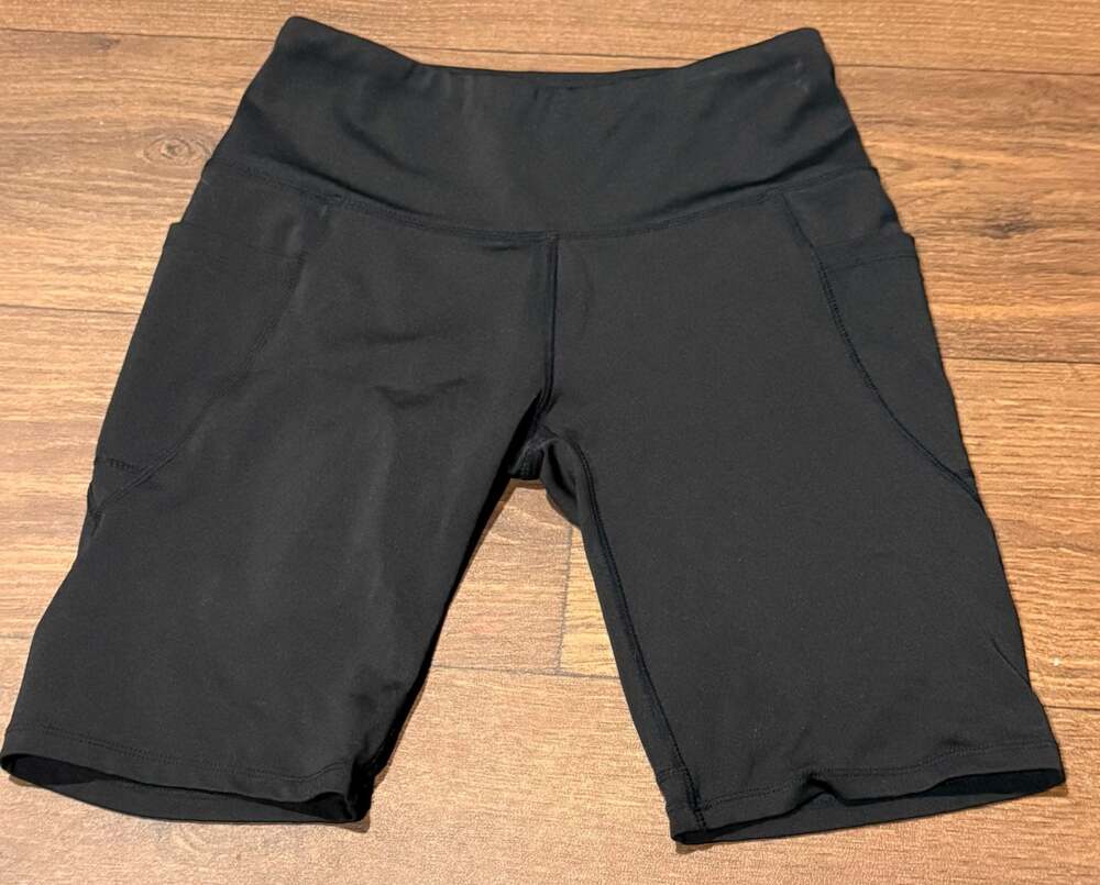 Athletic Works High-Waisted Pocket Biker Shorts Black